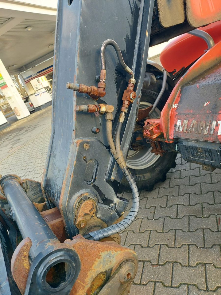 Wheel loader Manitou MT 1260 4X4 BJ. 2015 3000 std. Gabel + Schaufel: picture 25 Wheel loader Manitou MT 1260 4X4 BJ. 2015 3000 std. Gabel + Schaufel: picture 25