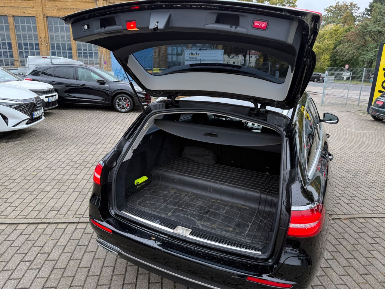 Station wagon Mercedes-Benz E -Klasse T-Modell E 300 de LED NAVI ACC TEILLED: picture 14