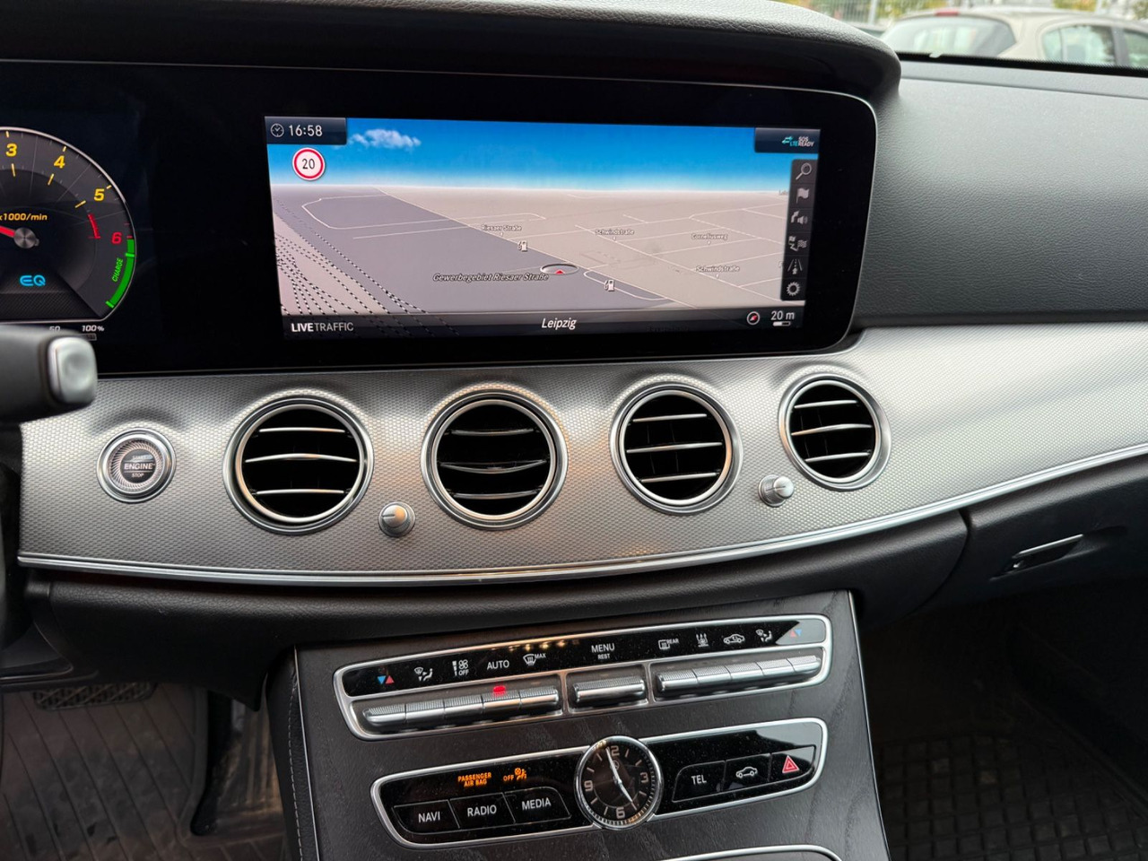 Station wagon Mercedes-Benz E -Klasse T-Modell E 300 de LED NAVI ACC TEILLED: picture 30