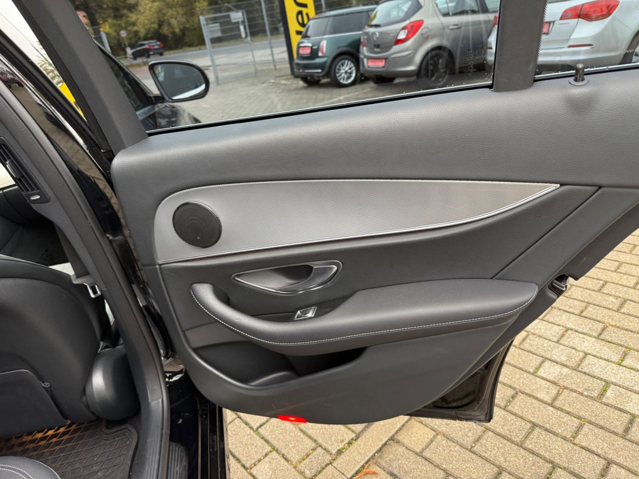 Station wagon Mercedes-Benz E -Klasse T-Modell E 300 de LED NAVI ACC TEILLED: picture 20