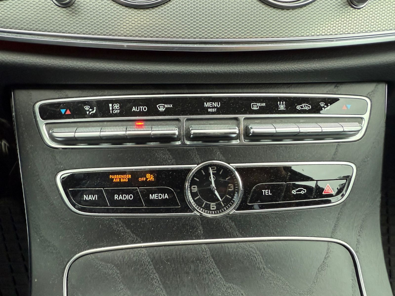 Station wagon Mercedes-Benz E -Klasse T-Modell E 300 de LED NAVI ACC TEILLED: picture 33