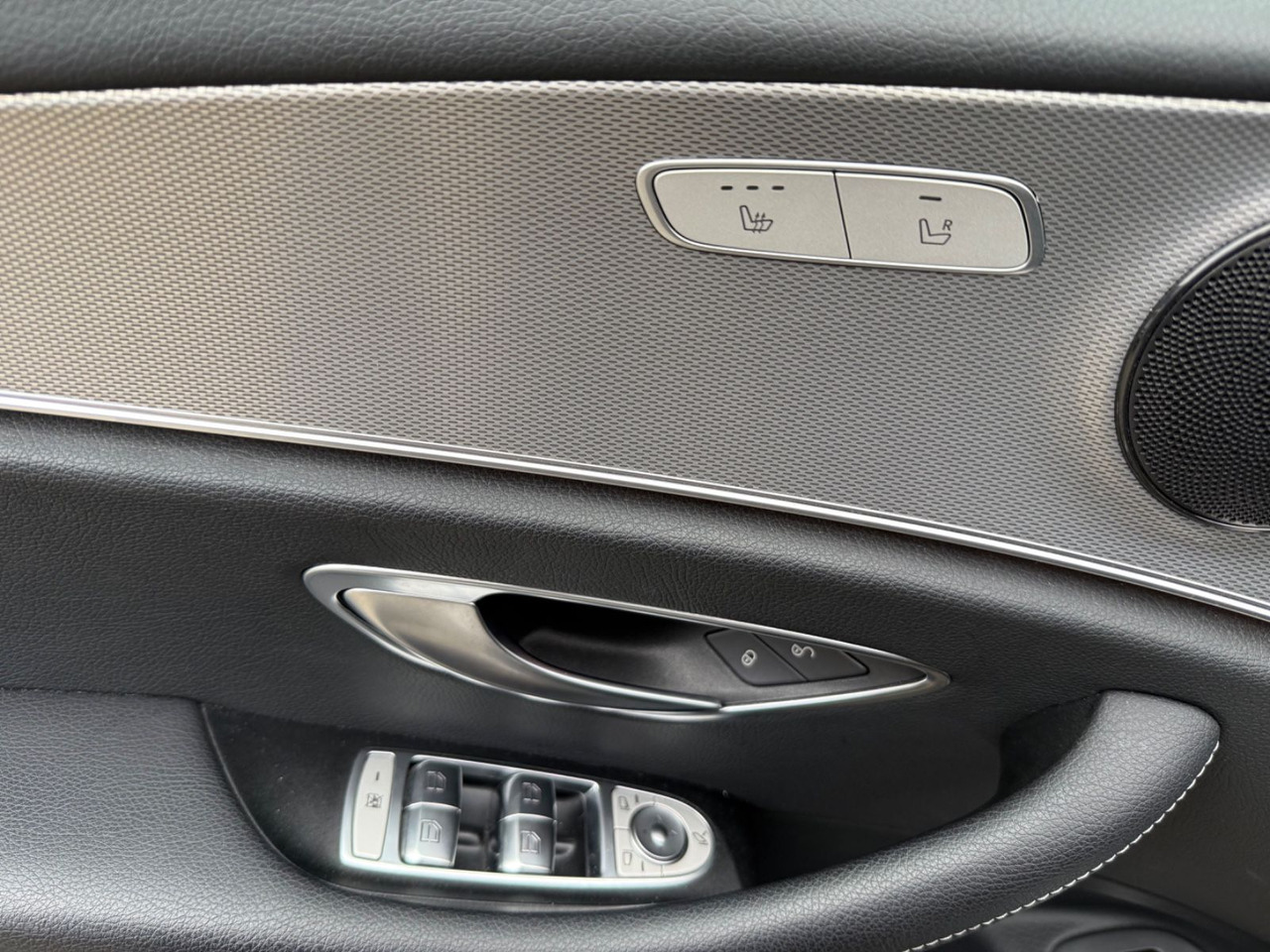 Station wagon Mercedes-Benz E -Klasse T-Modell E 300 de LED NAVI ACC TEILLED: picture 23
