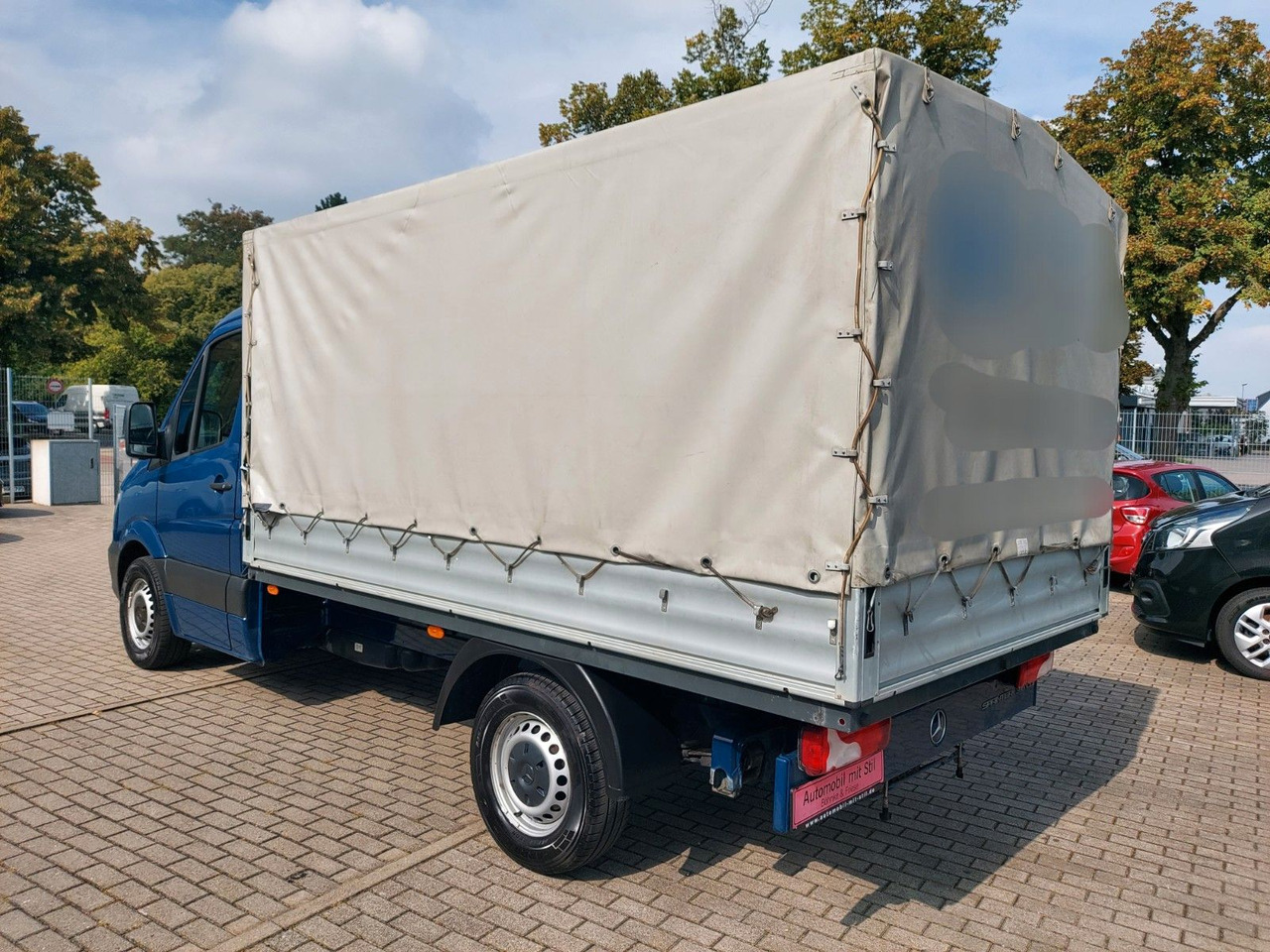 Mercedes-Benz Sprinter II Pritsche 316 Pritsche Plane - Curtain side van: picture 4 Mercedes-Benz Sprinter II Pritsche 316 Pritsche Plane - Curtain side van: picture 4