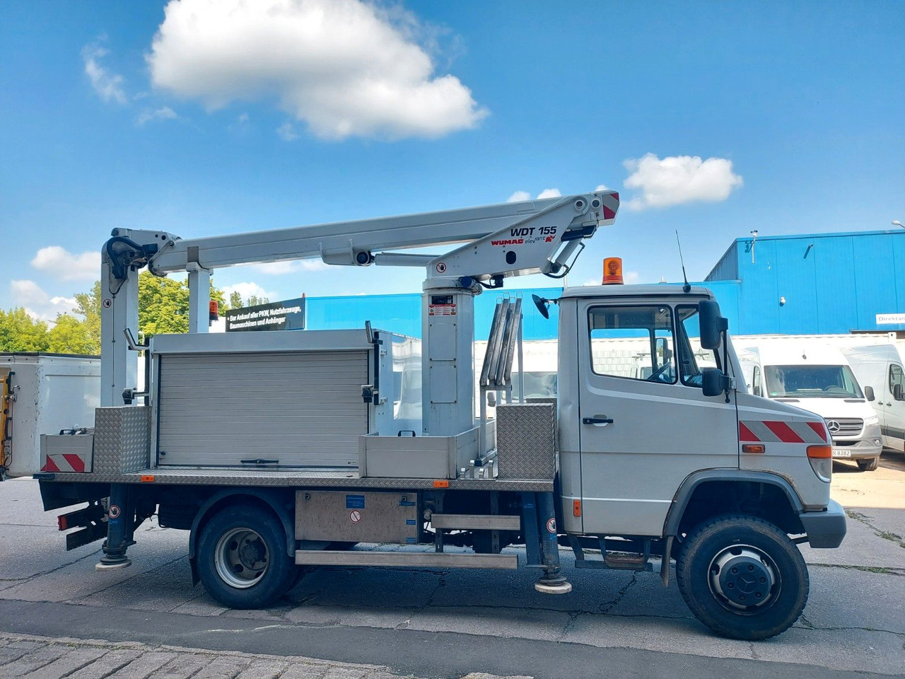 Truck mounted aerial platform Mercedes-Benz VARIO 814D HUB Steiger WUMAG WDT 155 4X4 ALLRAD: picture 11 Truck mounted aerial platform Mercedes-Benz VARIO 814D HUB Steiger WUMAG WDT 155 4X4 ALLRAD: picture 11