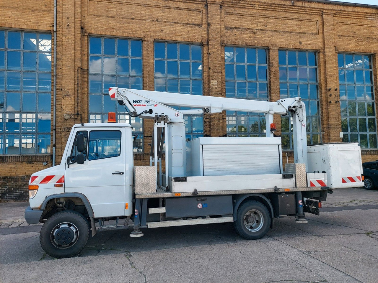 Truck mounted aerial platform Mercedes-Benz VARIO 814D HUB Steiger WUMAG WDT 155 4X4 ALLRAD: picture 10 Truck mounted aerial platform Mercedes-Benz VARIO 814D HUB Steiger WUMAG WDT 155 4X4 ALLRAD: picture 10