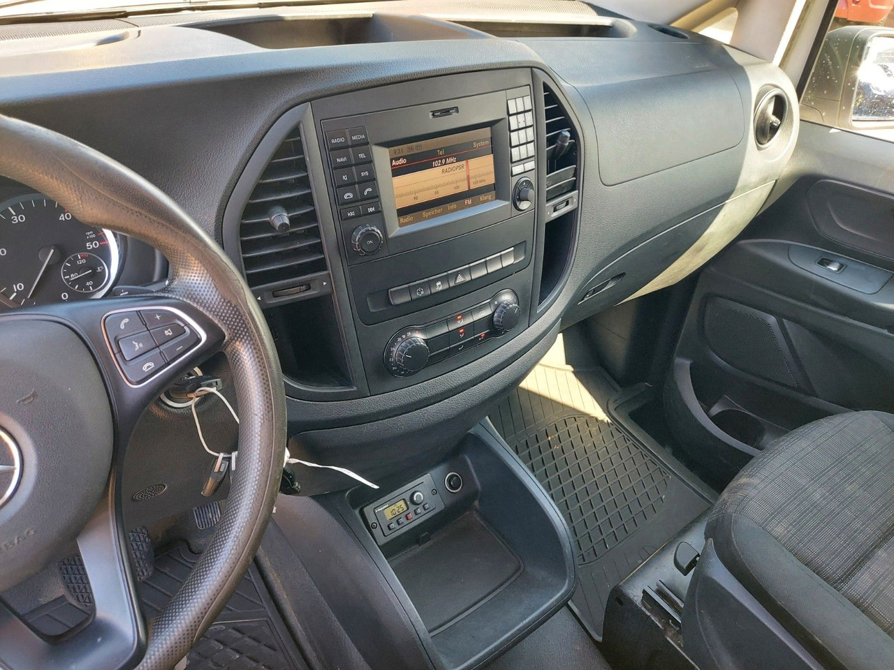 Passenger van Mercedes-Benz Vito Kasten 116 CDI Extralang Automatik Tempomat: picture 15