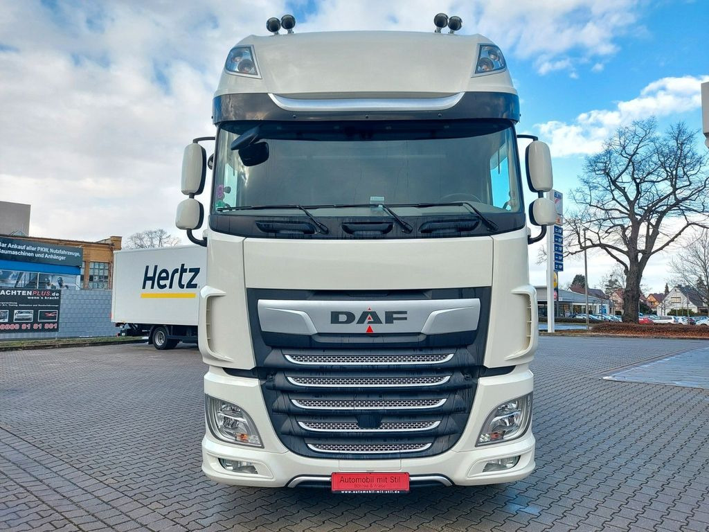 DAF XF 530 FT SuperSpaceCab ACC Luftfeder Retarder - Tractor unit: picture 3 DAF XF 530 FT SuperSpaceCab ACC Luftfeder Retarder - Tractor unit: picture 3