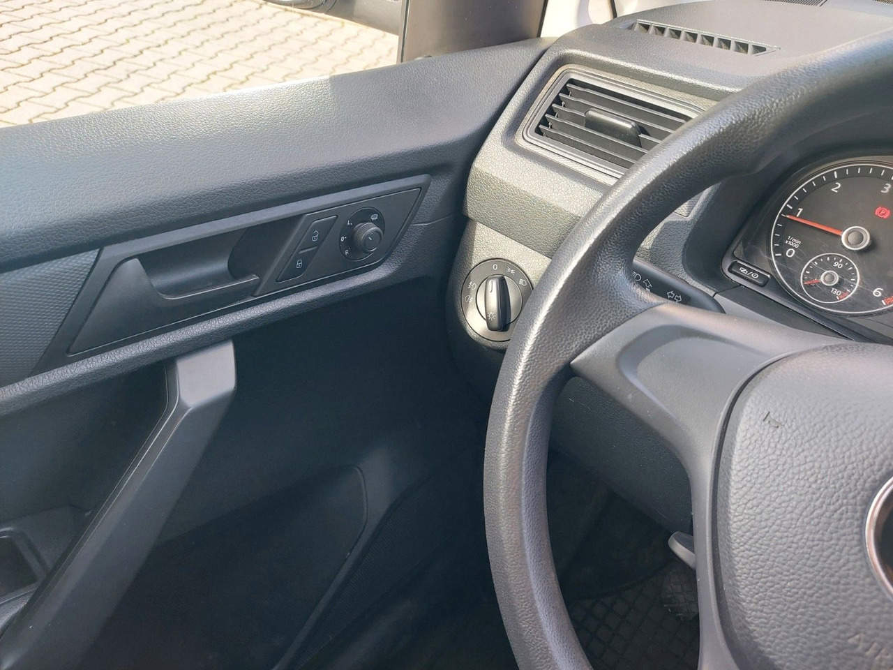 Passenger van Volkswagen Caddy Nfz Kasten Klima PDC Bluetooth: picture 11