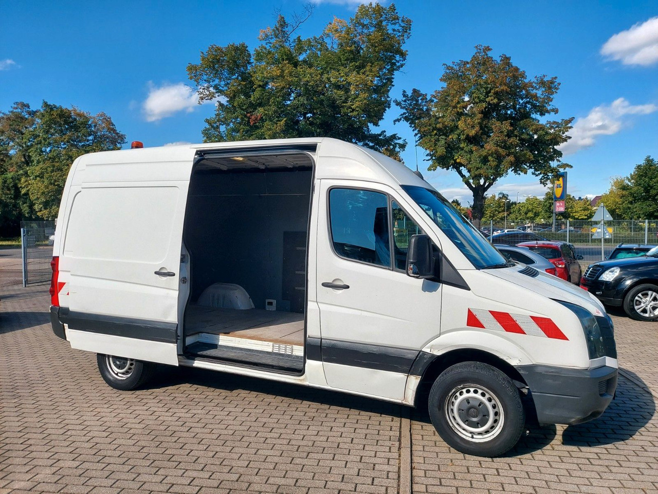 Volkswagen Crafter Kasten 35 mittel L2H2 Hochdach Klima - Panel van: picture 1 Volkswagen Crafter Kasten 35 mittel L2H2 Hochdach Klima - Panel van: picture 1