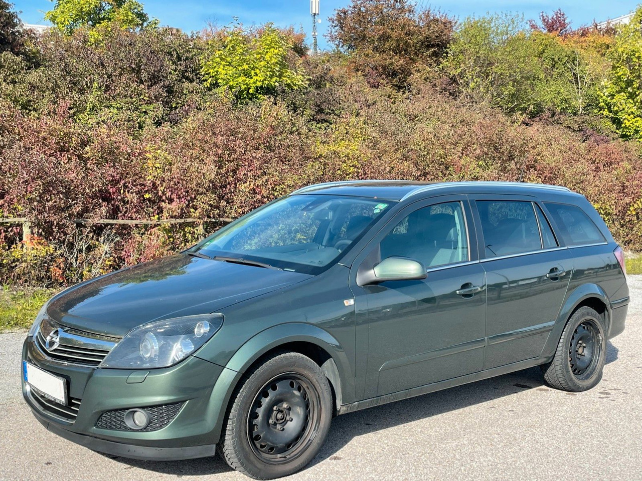 Opel Astra H Caravan Innovation "110 Jahre" TÜV NEU! - Car: picture 1 Opel Astra H Caravan Innovation "110 Jahre" TÜV NEU! - Car: picture 1