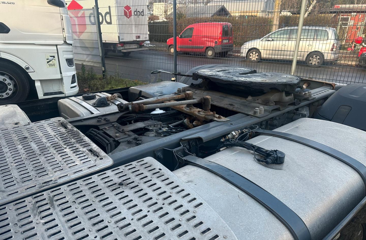 Tractor unit Daf XF 480 SSC INTARDER E POMPA PER RIBALTABILE: picture 8