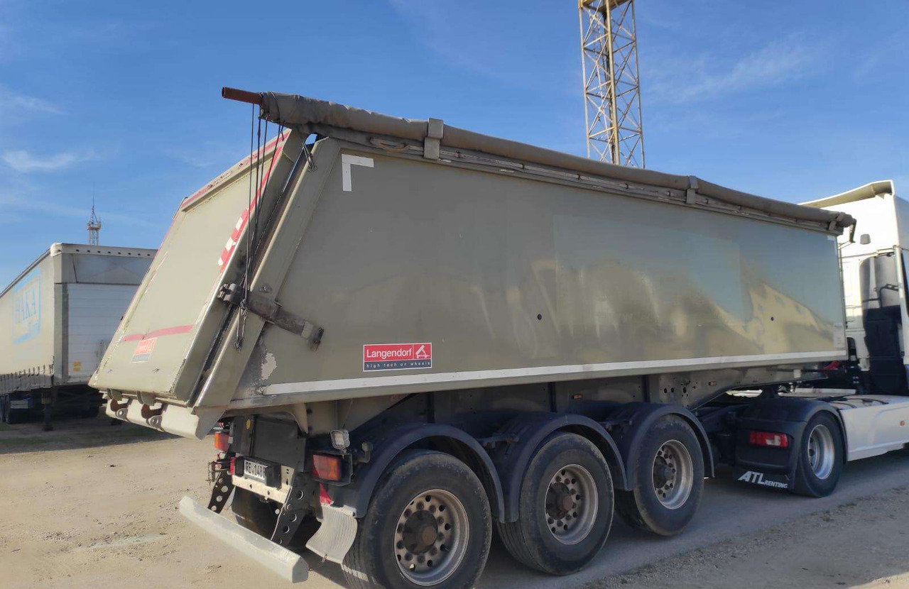 Langendorf SKA24/28 - Tipper semi-trailer: picture 1 Langendorf SKA24/28 - Tipper semi-trailer: picture 1