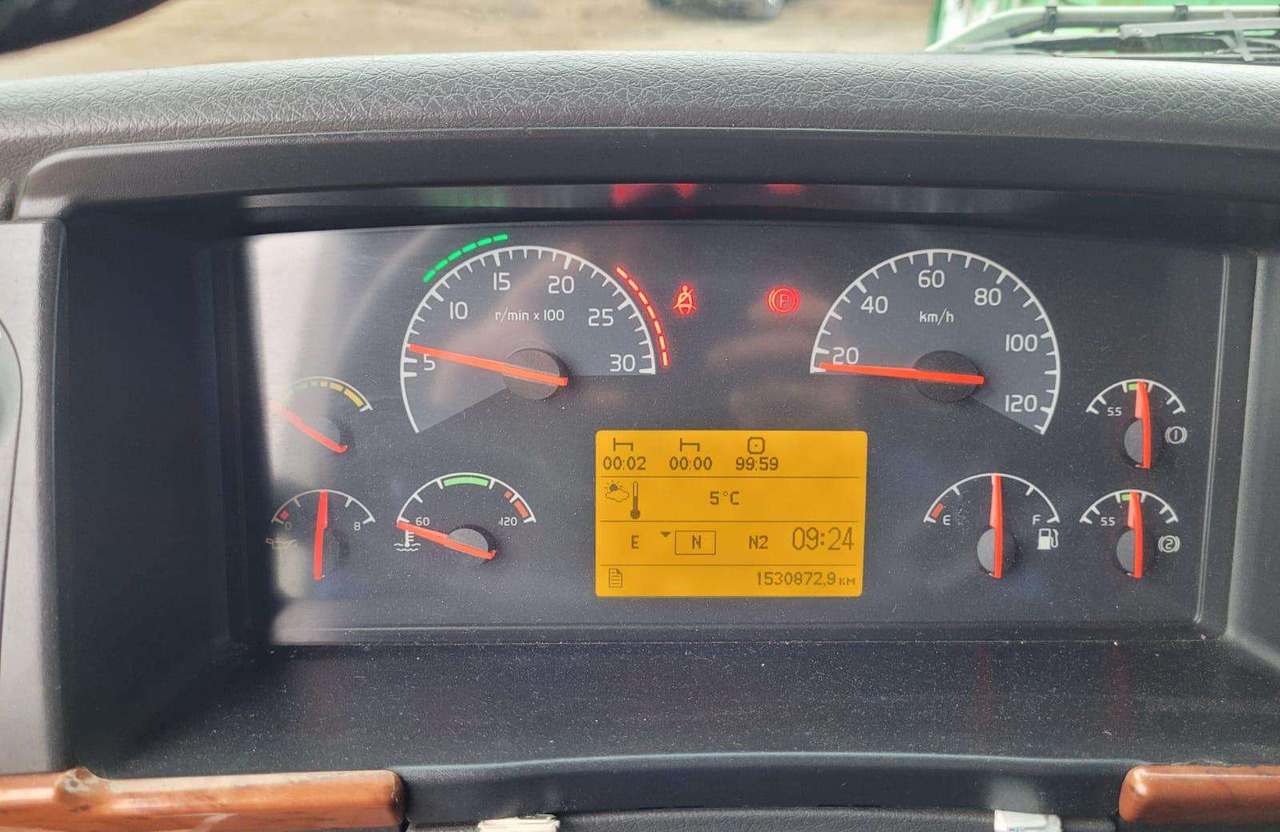 Tractor unit Volvo FH13 440AG: picture 6 Tractor unit Volvo FH13 440AG: picture 6