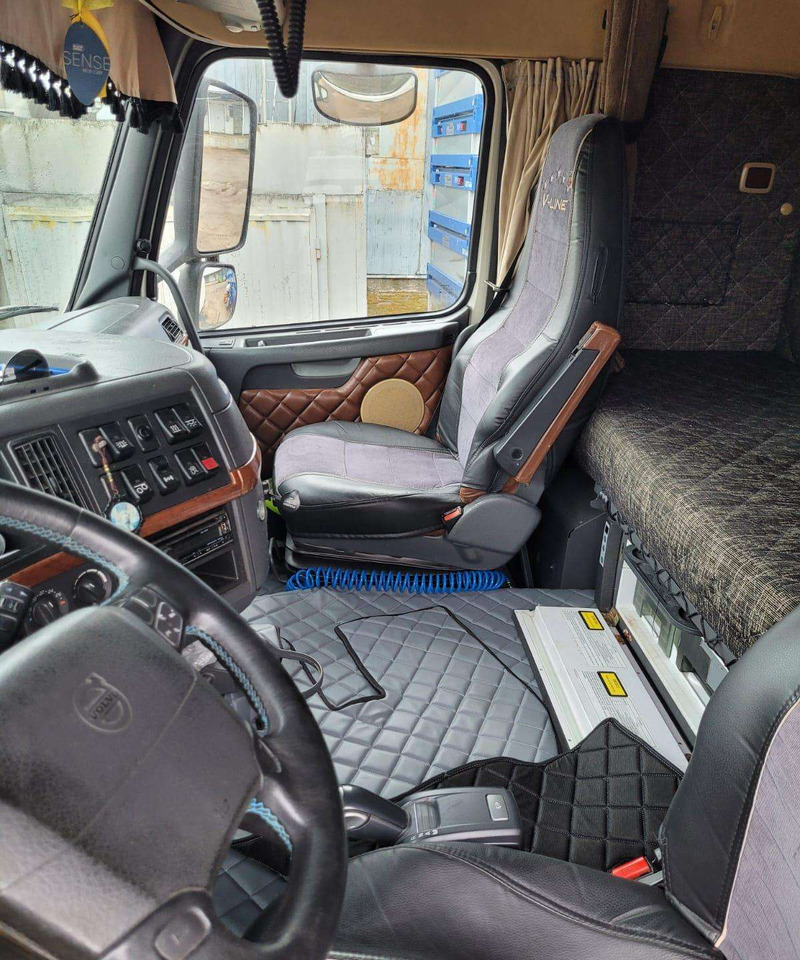 Volvo FH13 440AG - Tractor unit: picture 4 Volvo FH13 440AG - Tractor unit: picture 4
