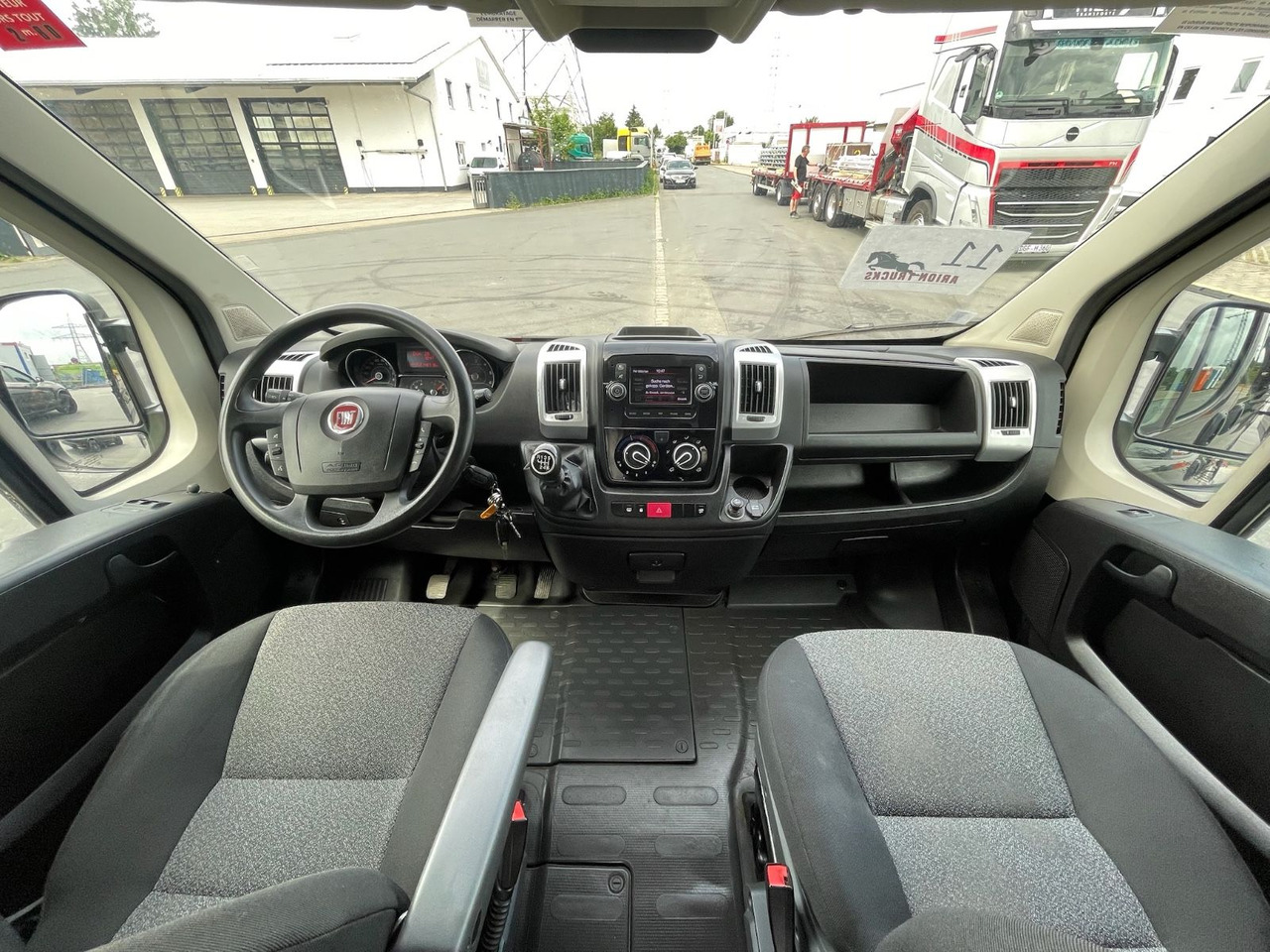 Small van Fiat Ducato 33 140 L2H2 Kastenwagen/AC/EU6c: picture 12 Small van Fiat Ducato 33 140 L2H2 Kastenwagen/AC/EU6c: picture 12