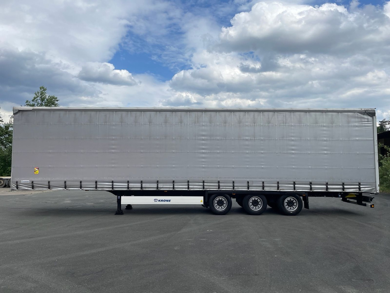 Krone SD DA06 Pritsche+Plane/MEGA/3-Achs/13,6m/EDSCHA - Curtainsider semi-trailer: picture 4 Krone SD DA06 Pritsche+Plane/MEGA/3-Achs/13,6m/EDSCHA - Curtainsider semi-trailer: picture 4