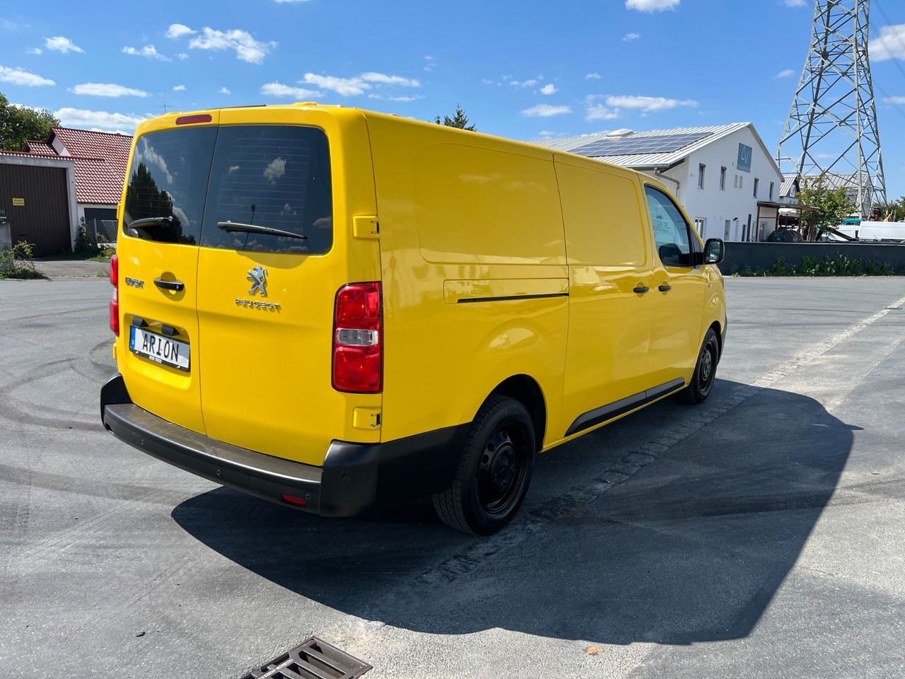 Peugeot Expert Box Pro L3 / 2.0 Blue HDI / More units - Small van: picture 4 Peugeot Expert Box Pro L3 / 2.0 Blue HDI / More units - Small van: picture 4