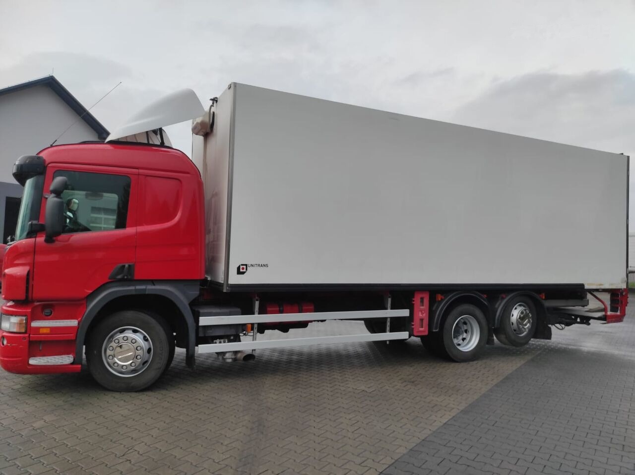 Scania P 320 - Refrigerator truck: picture 3 Scania P 320 - Refrigerator truck: picture 3