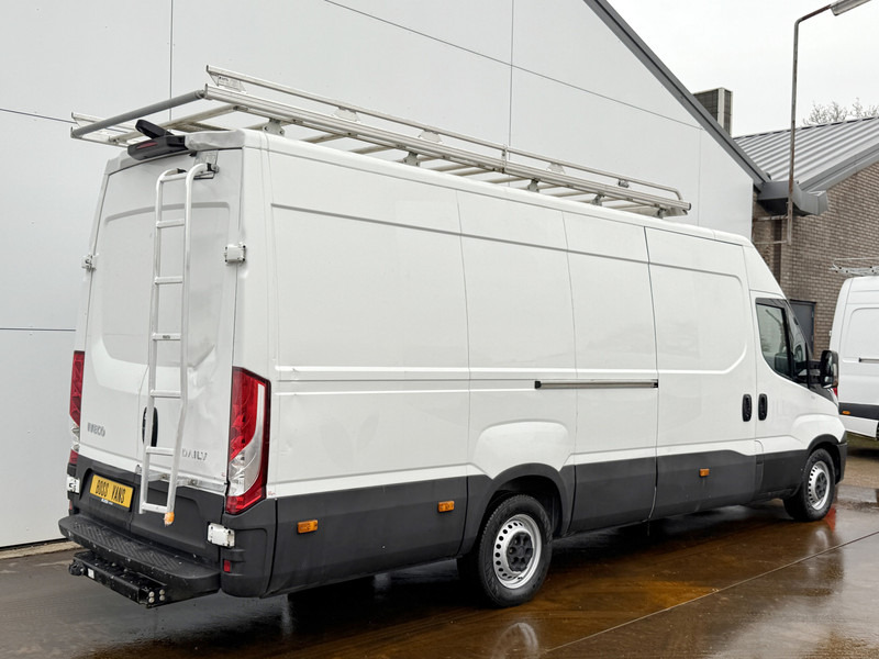 Iveco Daily 35S16 2.3 L4H2 Airco Cruise Control Luchtvering Imperiaal Lucht Geveerde Stoel - Panel van: picture 3 Iveco Daily 35S16 2.3 L4H2 Airco Cruise Control Luchtvering Imperiaal Lucht Geveerde Stoel - Panel van: picture 3