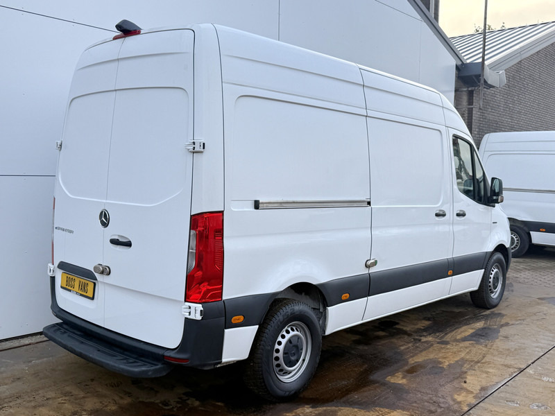 Mercedes-Benz eSprinter 312 55kWh ALL-IN PRIJS L2H2 55kWh 168km WLTP 80kw Snelladen Climate Control Camera Stoelverwarming - Panel van, Electric van: picture 3 Mercedes-Benz eSprinter 312 55kWh ALL-IN PRIJS L2H2 55kWh 168km WLTP 80kw Snelladen Climate Control Camera Stoelverwarming - Panel van, Electric van: picture 3