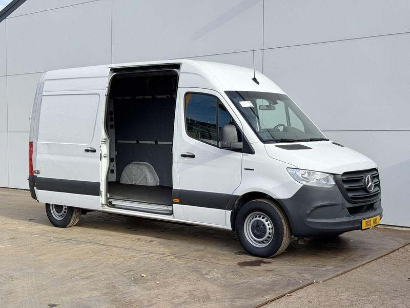 Mercedes-Benz eSprinter 312 55kWh ALL-IN PRIJS L2H2 55kWh 168km WLTP 80kw Snelladen Climate Control Stoelverwarming - Panel van, Electric van: picture 5 Mercedes-Benz eSprinter 312 55kWh ALL-IN PRIJS L2H2 55kWh 168km WLTP 80kw Snelladen Climate Control Stoelverwarming - Panel van, Electric van: picture 5