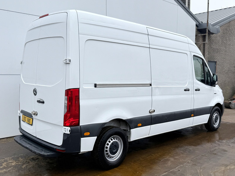 Mercedes-Benz eSprinter 312 55kwh ALL-IN PRIJS L2H2 55kWh 168km WLTP 80kw Snelladen Climate Control Stoelverwarming - Panel van, Electric van: picture 3 Mercedes-Benz eSprinter 312 55kwh ALL-IN PRIJS L2H2 55kWh 168km WLTP 80kw Snelladen Climate Control Stoelverwarming - Panel van, Electric van: picture 3
