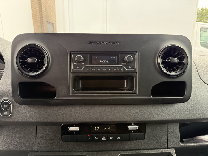 Leasing of Mercedes-Benz eSprinter 312 - Binnenkort verwacht! L2H2 100% Elektrisch 55kWh 168km WLTP 80kw Snelladen Climate Control Camera Stoelverwarming Mercedes-Benz eSprinter 312 - Binnenkort verwacht! L2H2 100% Elektrisch 55kWh 168km WLTP 80kw Snelladen Climate Control Camera Stoelverwarming: picture 15