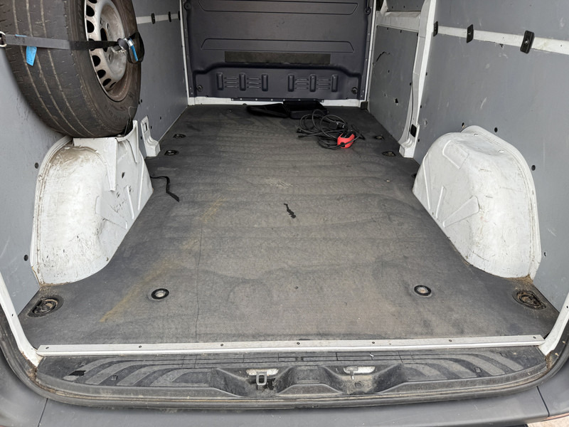 Leasing of Mercedes-Benz eSprinter 312 - Binnenkort verwacht! L2H2 100% Elektrisch 55kWh 168km WLTP 80kw Snelladen Climate Control Camera Stoelverwarming Mercedes-Benz eSprinter 312 - Binnenkort verwacht! L2H2 100% Elektrisch 55kWh 168km WLTP 80kw Snelladen Climate Control Camera Stoelverwarming: picture 13