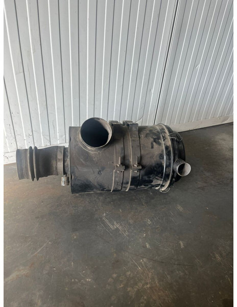 Liebherr R904 / A904C Li / A904 Li / A900C Li / A900C / R900C Li / R904C / R900C Li - Air intake system: picture 2 Liebherr R904 / A904C Li / A904 Li / A900C Li / A900C / R900C Li / R904C / R900C Li - Air intake system: picture 2