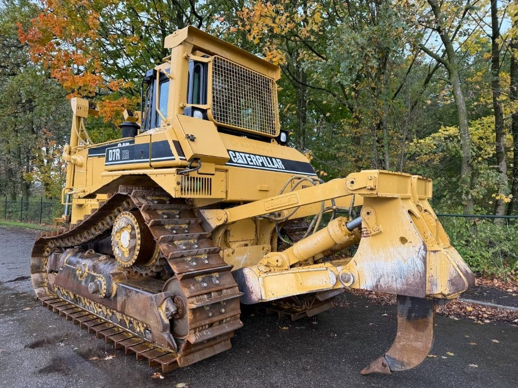 CAT D7R XR CE / LOW HOURS / TOP CONDITION - Bulldozer: picture 4 CAT D7R XR CE / LOW HOURS / TOP CONDITION - Bulldozer: picture 4