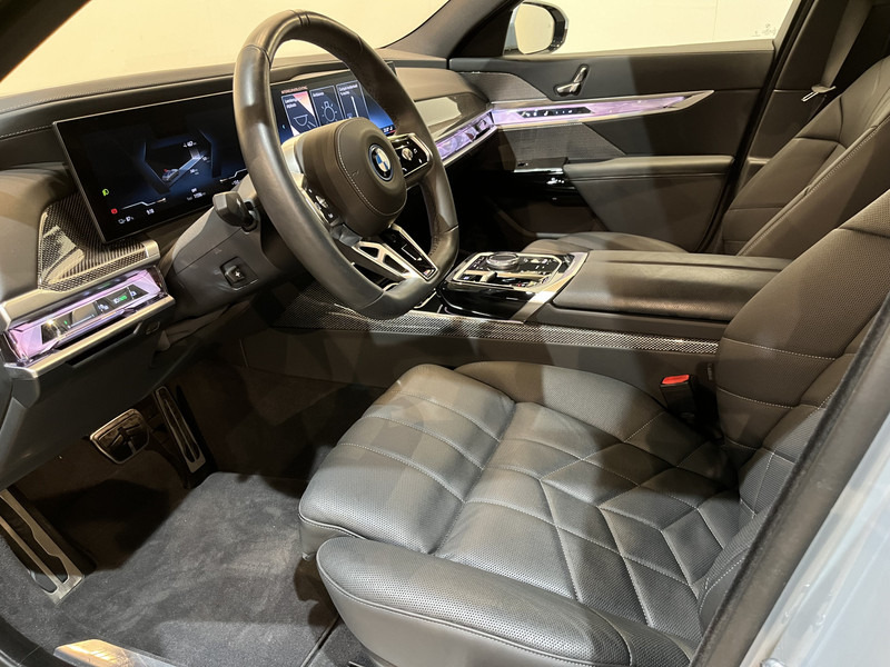 BMW i7 xDrive60 106 kWh / M Sportpakket / Panoramadak / Bowers & Wilkins / 11.600 KM !! - Sedan: picture 5 BMW i7 xDrive60 106 kWh / M Sportpakket / Panoramadak / Bowers & Wilkins / 11.600 KM !! - Sedan: picture 5
