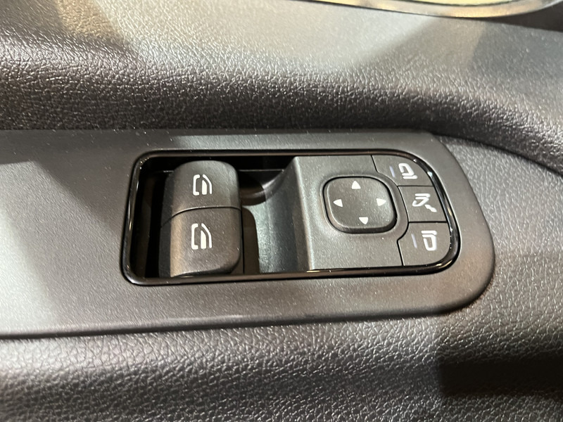 Panel van Mercedes-Benz Sprinter 311 CDI L2H2 RWD / Euro 6 / Servicebus / Bott inrichting / 220V / Airco / Oprijplaat / Compressor / CarPlay / Camera: picture 17