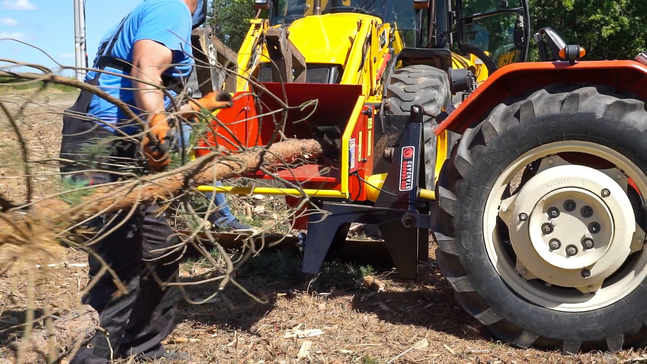 REMET R120 - Wood chipper: picture 3 REMET R120 - Wood chipper: picture 3