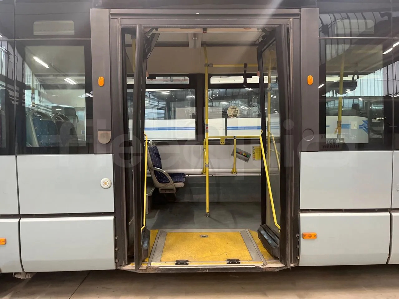 City bus Iveco Citelis: picture 14