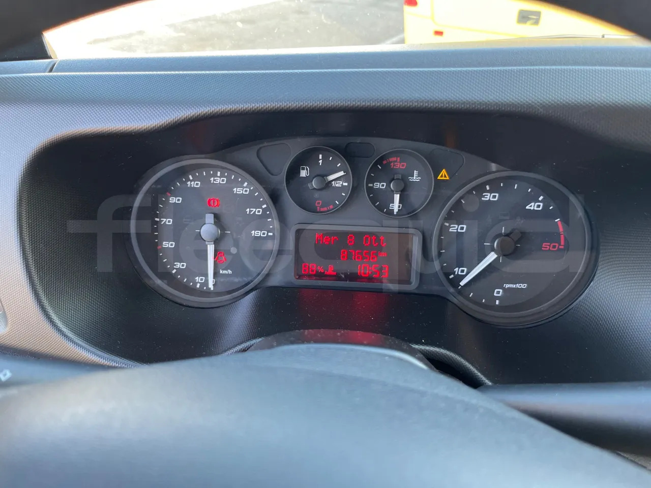 Iveco Daily - School bus: picture 3 Iveco Daily - School bus: picture 3