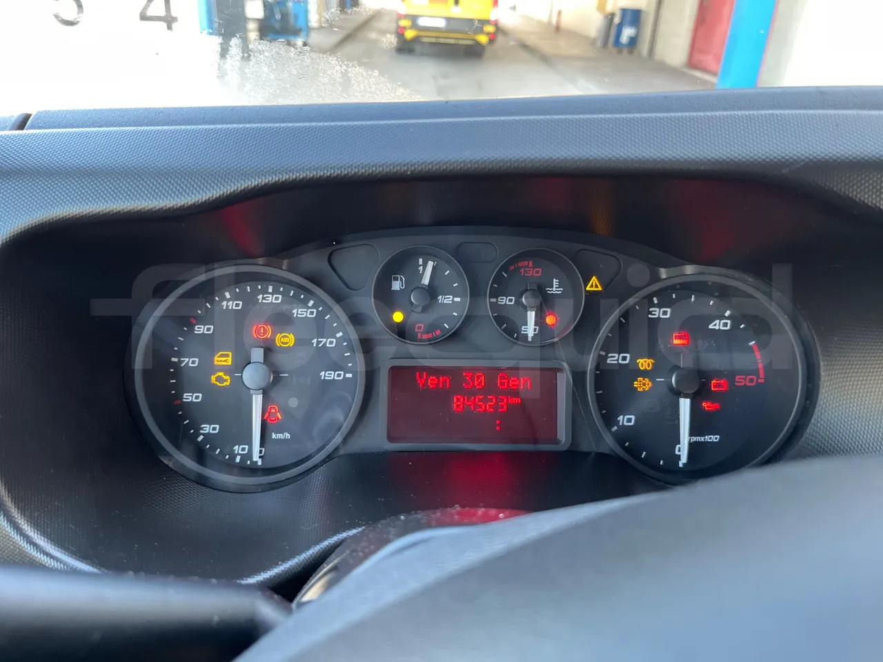 Iveco Daily - School bus: picture 3 Iveco Daily - School bus: picture 3