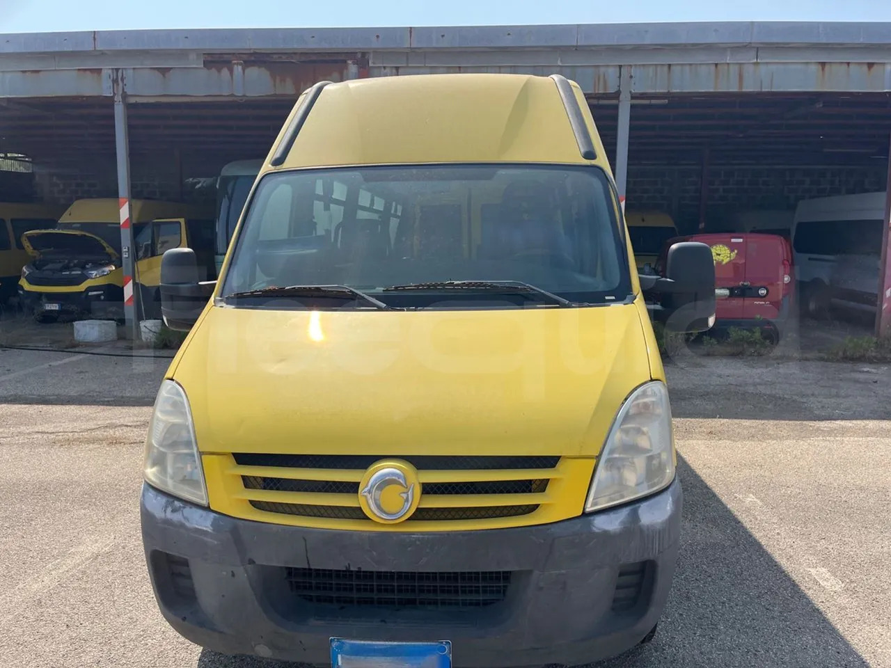 Iveco Daily - School bus: picture 2 Iveco Daily - School bus: picture 2