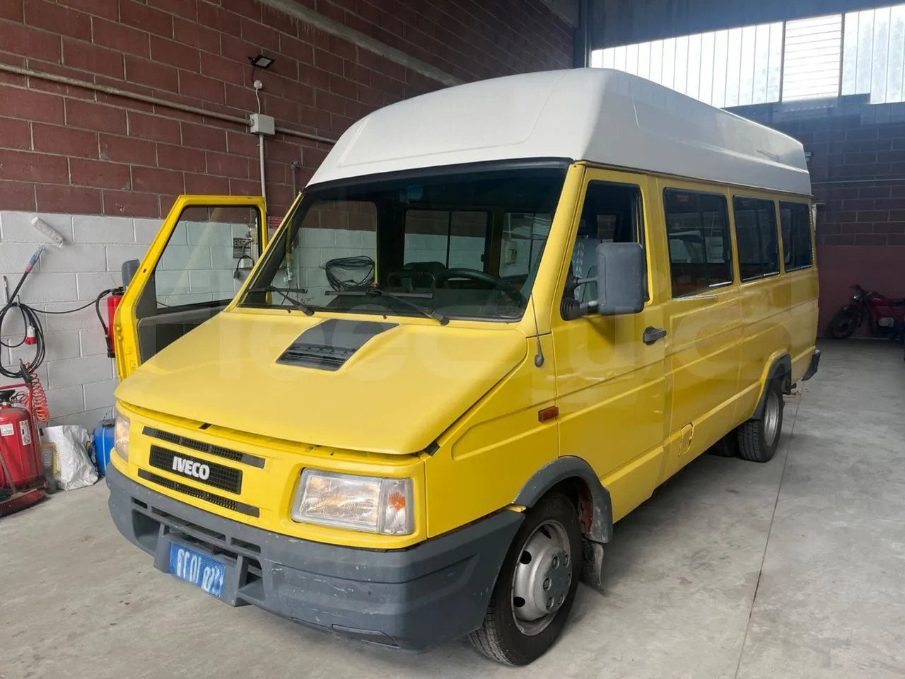 Iveco Daily - School bus: picture 3 Iveco Daily - School bus: picture 3