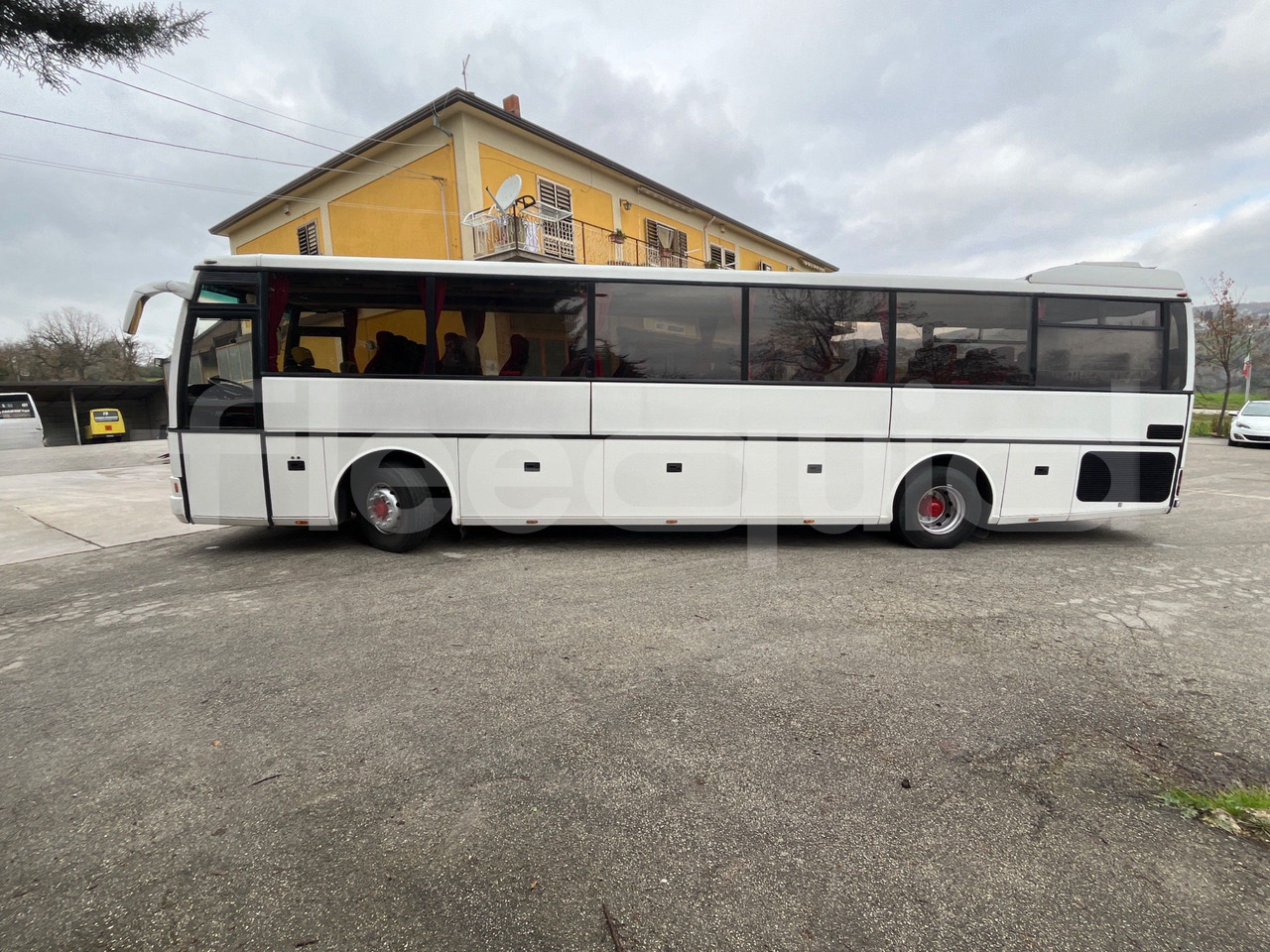 Coach Iveco Orlandi: picture 6