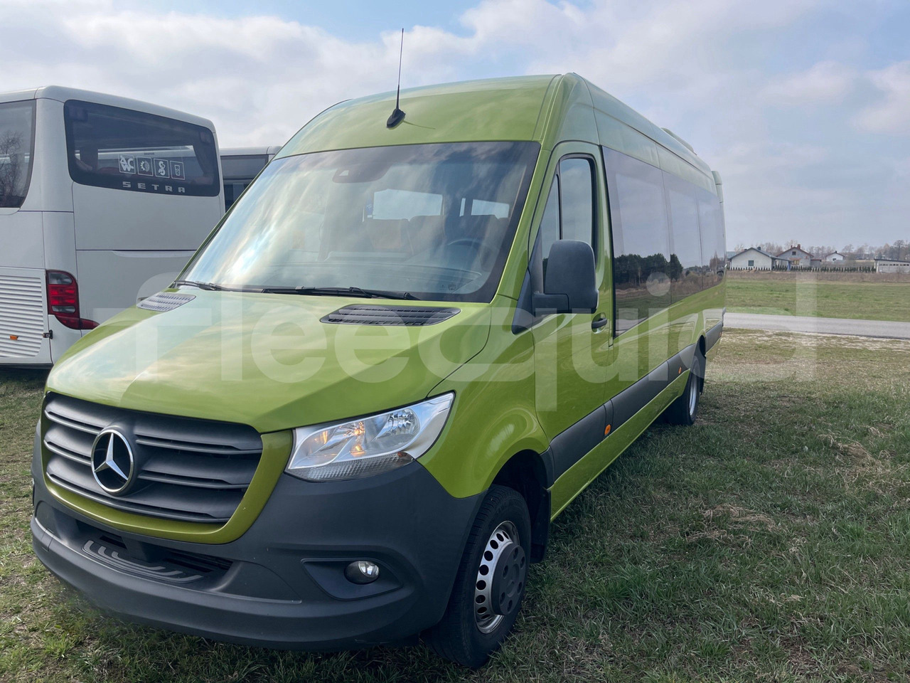 Mercedes-Benz Sprinter - Coach: picture 4 Mercedes-Benz Sprinter - Coach: picture 4