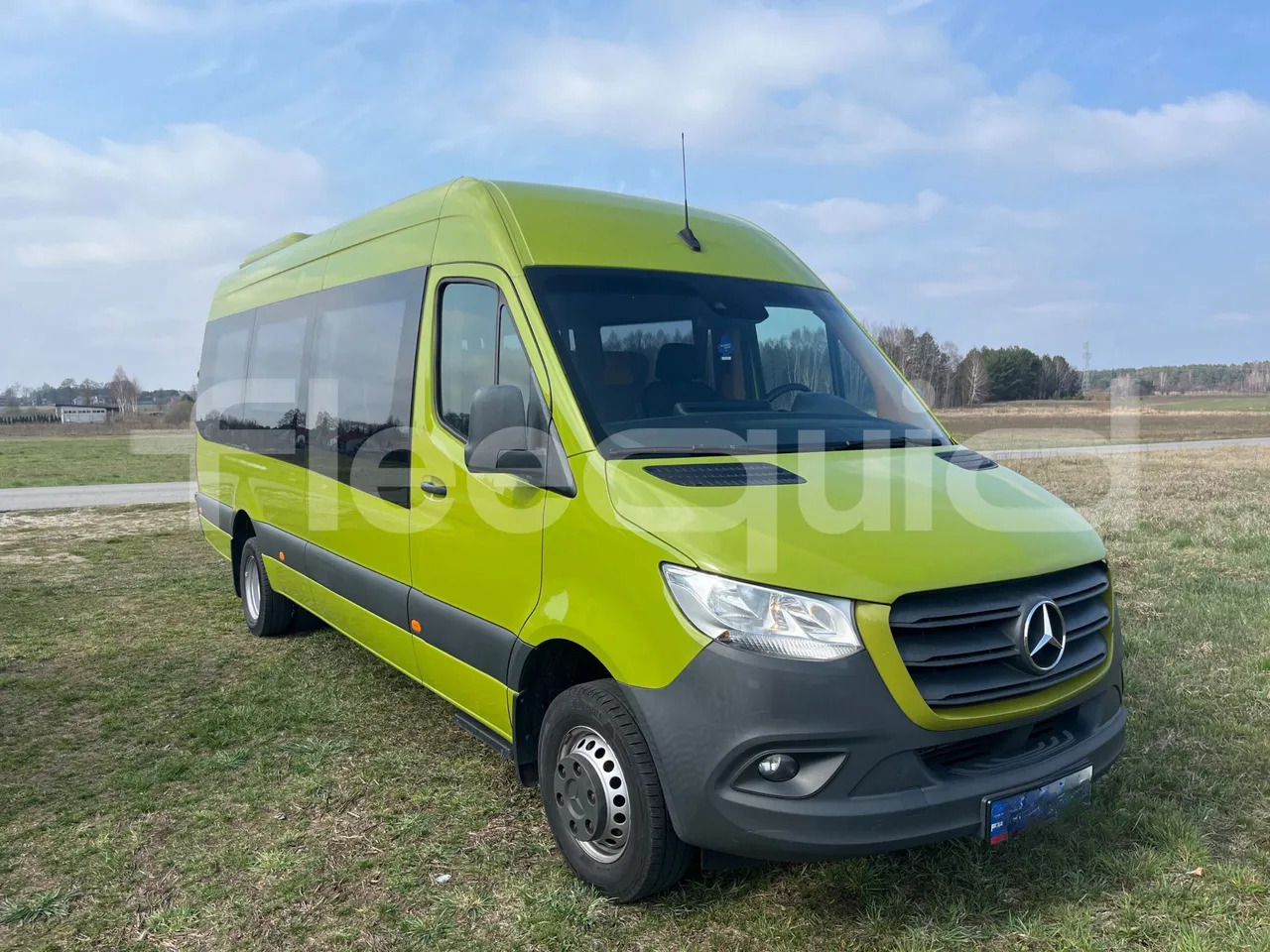Mercedes-Benz Sprinter - Coach: picture 1 Mercedes-Benz Sprinter - Coach: picture 1