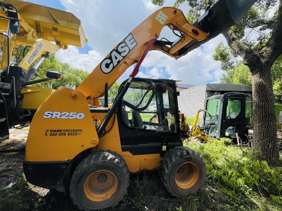 CASE SR250 - Skid steer loader: picture 3 CASE SR250 - Skid steer loader: picture 3