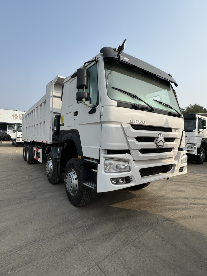 HOWO 8x4 - Dumper: picture 2 HOWO 8x4 - Dumper: picture 2