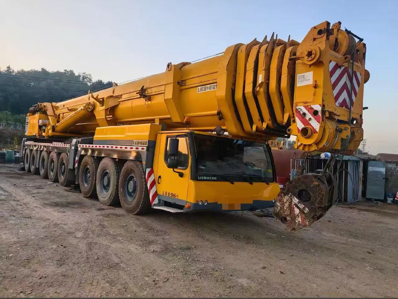 LIEBHERR LTM 1500-8.1 - All terrain crane: picture 4 LIEBHERR LTM 1500-8.1 - All terrain crane: picture 4