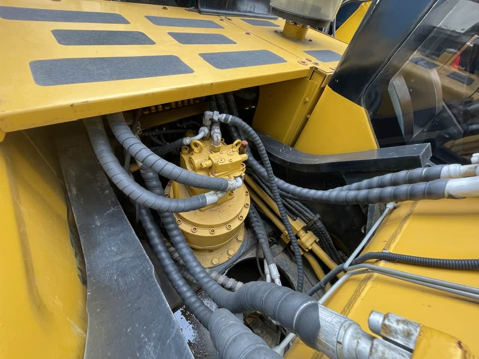 SANY SY305H - Excavator: picture 3 SANY SY305H - Excavator: picture 3