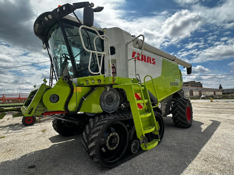 Claas Lexion 770 TT - Combine harvester: picture 3 Claas Lexion 770 TT - Combine harvester: picture 3