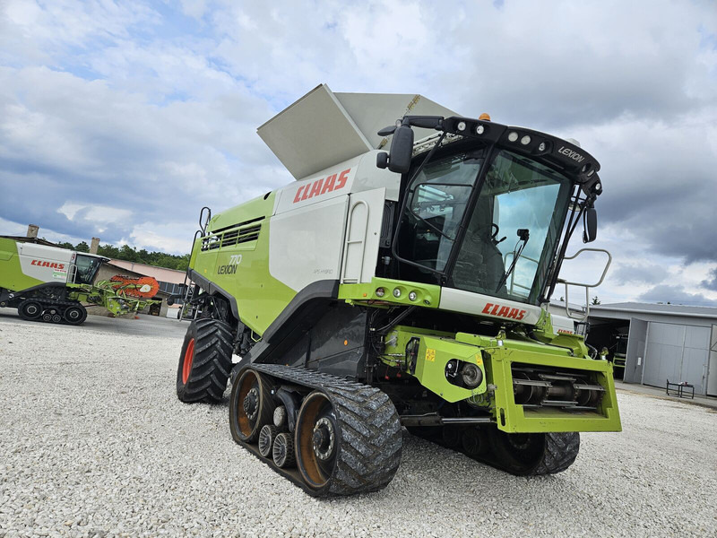 Claas Lexion 770 TT - Combine harvester: picture 4 Claas Lexion 770 TT - Combine harvester: picture 4