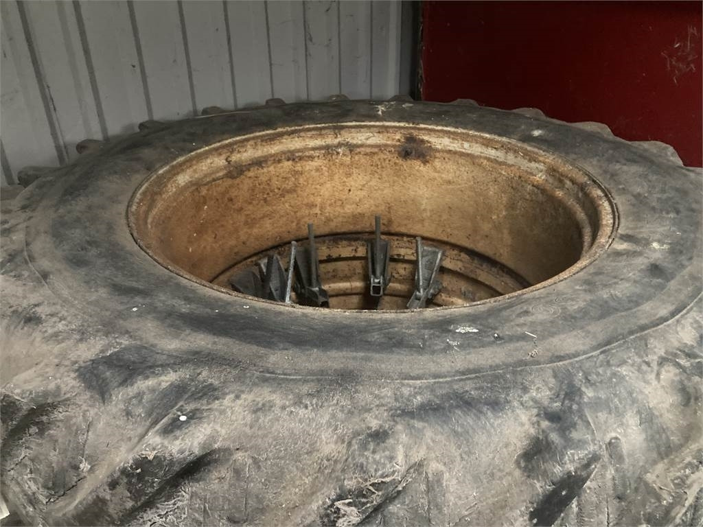 Alliance 18.4X38-480/70X28 - Tire: picture 2 Alliance 18.4X38-480/70X28 - Tire: picture 2