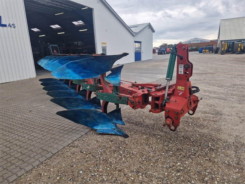 Kverneland EG 100-300-28 - Plow: picture 3 Kverneland EG 100-300-28 - Plow: picture 3