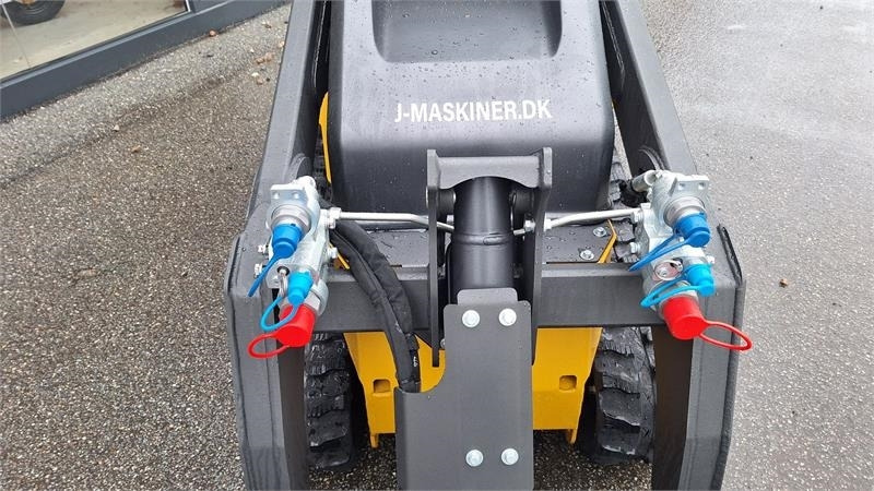 Eurotrac SK 10 ny - Compact track loader: picture 3 Eurotrac SK 10 ny - Compact track loader: picture 3